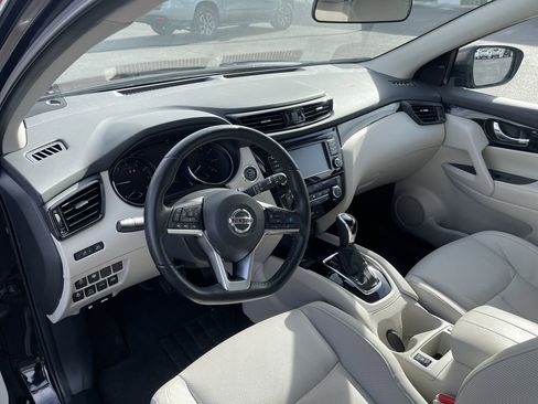 Used 2022 Nissan Rogue Sport SL image 10