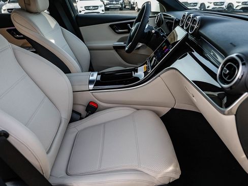 New 2026 Mercedes-Benz GLC 300 image 17