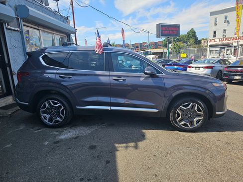 Used 2022 Hyundai Santa Fe Limited image 3