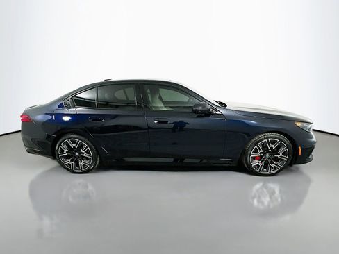 New 2026 BMW i5 eDrive40 w/ M Sport Package image 4