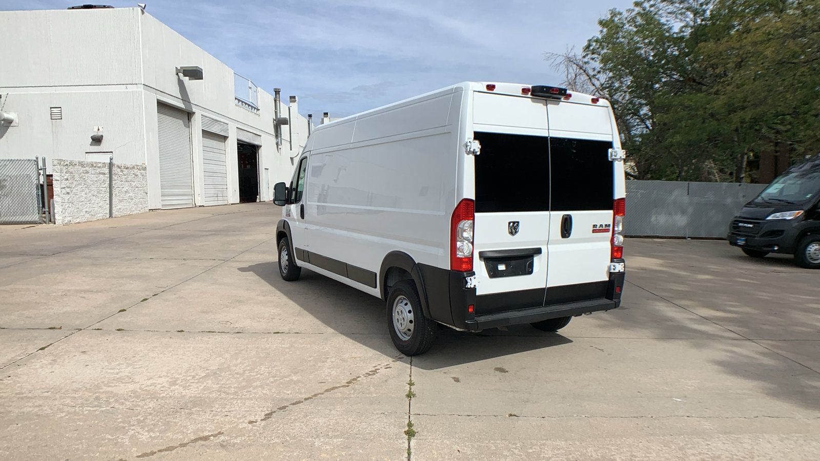 Used 2022 RAM ProMaster 2500 FWD image 3