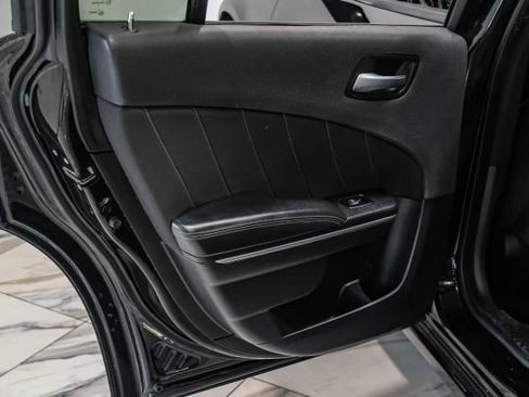 Used 2017 Dodge Charger R/T RWD image 44