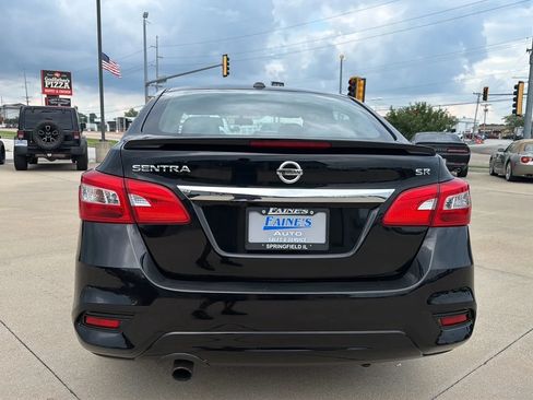 Used 2019 Nissan Sentra SR FWD image 15