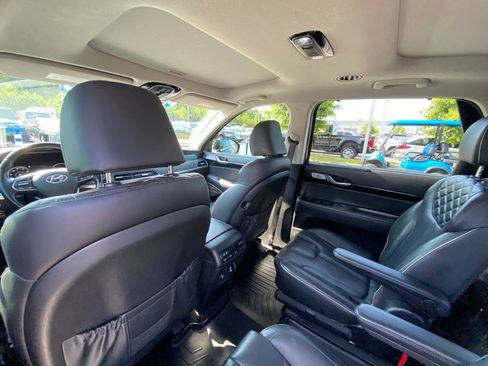 Used 2022 Hyundai Palisade Limited FWD image 24