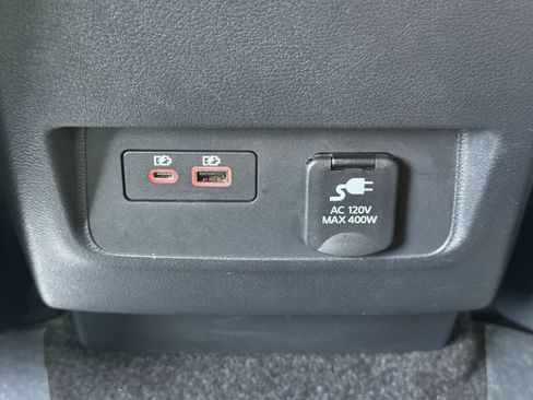 Used 2022 Nissan Frontier SV RWD image 28