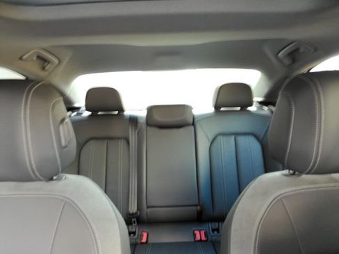 Used 2025 Audi A3 2.0T Premium image 32