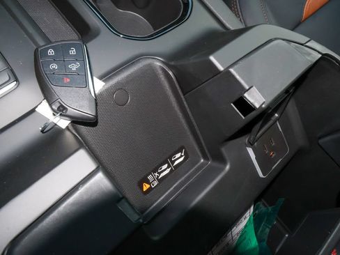 New 2026 GMC Sierra 1500 AT4 w/ AT4 Premium Package AWD/4WD image 24