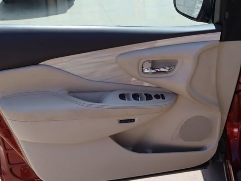 Used 2017 Nissan Murano SL FWD image 19