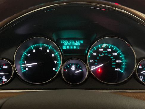 Used 2013 Buick Enclave Premium AWD/4WD image 26