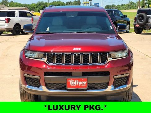 Used 2024 Jeep Grand Cherokee L Limited w/ Luxury Tech Group II AWD/4WD image 3
