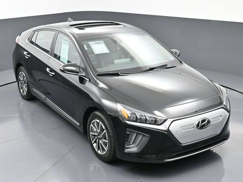 Used 2021 Hyundai Ioniq Limited FWD image 40