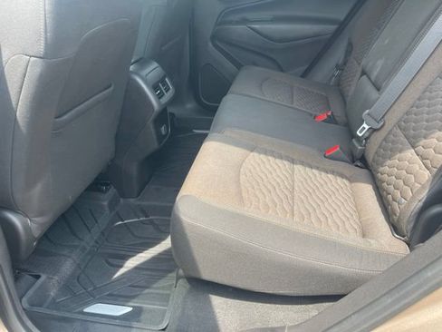 Used 2018 Chevrolet Equinox LT FWD image 18
