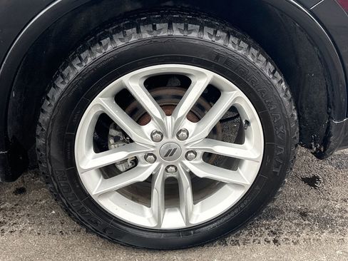 Used 2021 Dodge Durango R/T image 11