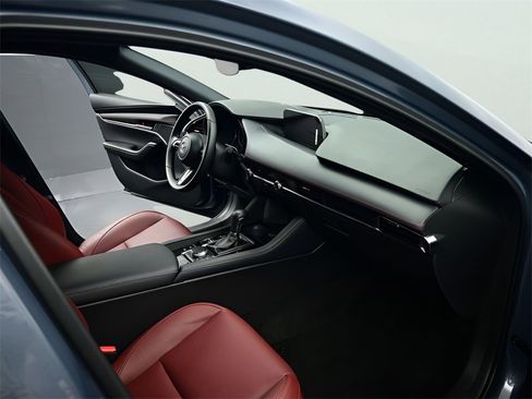 Certified 2025 MAZDA MAZDA3 Carbon image 7