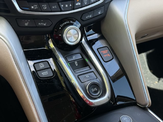 Used 2023 Acura TLX FWD image 18