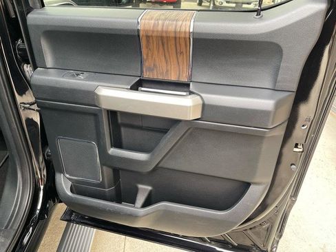 Used 2019 Ford F150 Lariat w/ Equipment Group 502A Luxury image 44