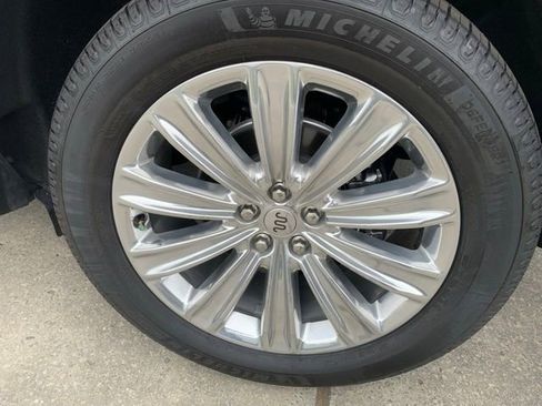 Used 2024 Ford Explorer King Ranch w/ Technology Package AWD/4WD image 11