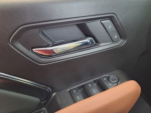 New 2025 GMC Canyon AT4 w/ Nightfall Edition AWD/4WD image 15