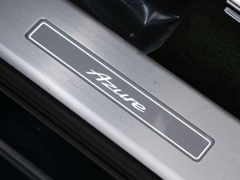 Certified 2025 Bentley Bentayga Extended Wheelbase image 13