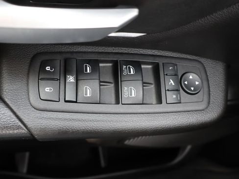 Used 2023 RAM 1500 Big Horn AWD/4WD image 16