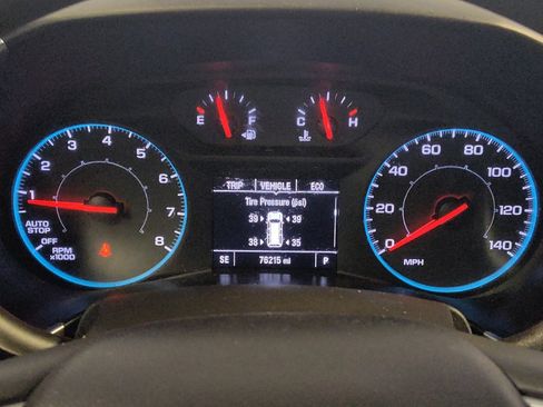 Used 2020 Chevrolet Equinox LS w/ LPO, Chrome Package FWD image 23