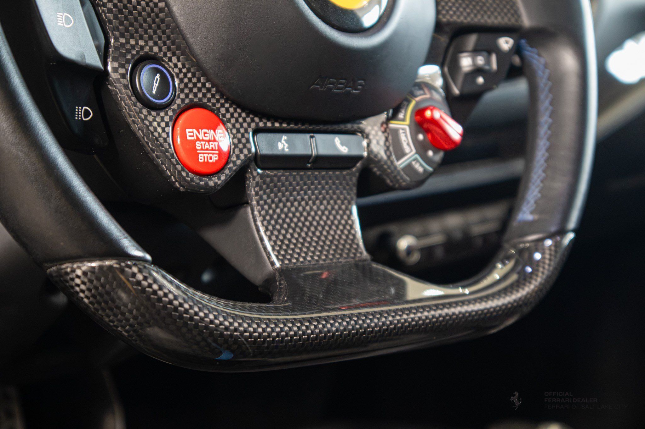 Used 2022 Ferrari F8 Tributo RWD image 14