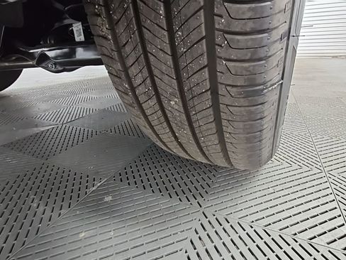 New 2026 Honda HR-V LX image 46