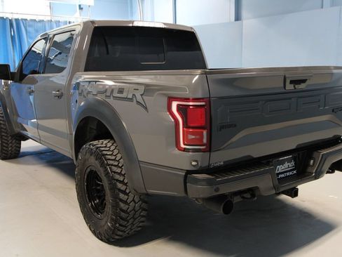 Used 2018 Ford F150 Raptor w/ Equipment Group 802A Luxury AWD/4WD image 33