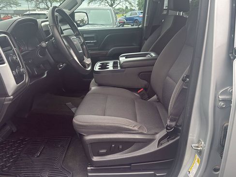Used 2016 GMC Sierra 1500 SLE w/ SLE Value Package AWD/4WD image 10