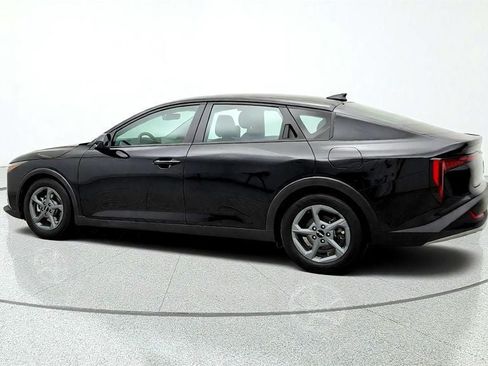 Used 2025 Kia K4 FWD image 7