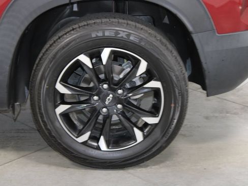 Used 2022 Chevrolet TrailBlazer LT FWD image 15