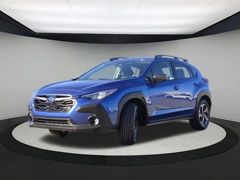 Certified 2025 Subaru Crosstrek 2.0i Premium image 3