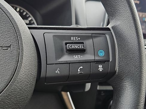 Certified 2023 Nissan Rogue SV image 20