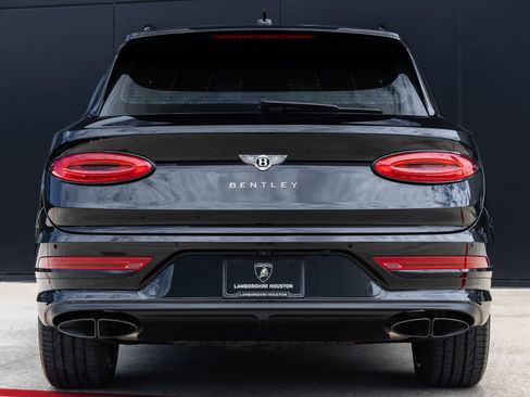 Used 2023 Bentley Bentayga AWD/4WD image 7
