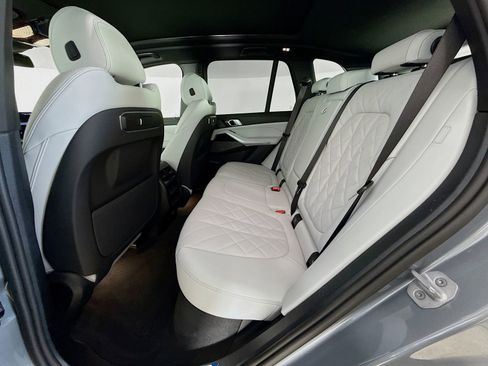 New 2026 BMW X5 xDrive40i w/ M Sport Package image 26