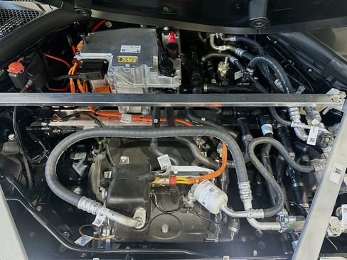 New 2026 BMW i4 xDrive40i AWD/4WD image 32