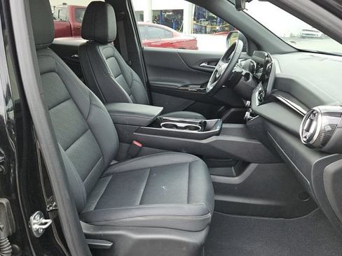 Used 2025 Chevrolet Equinox LT w/ Convenience Package II FWD image 15