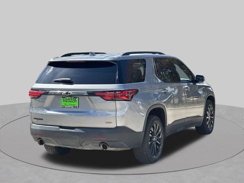 Used 2024 Chevrolet Traverse RS FWD image 5