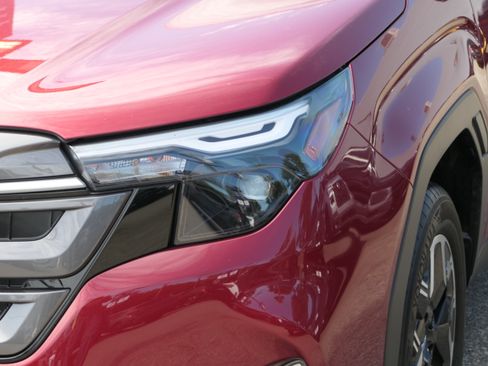 Certified 2026 Subaru Forester Premium AWD/4WD image 9