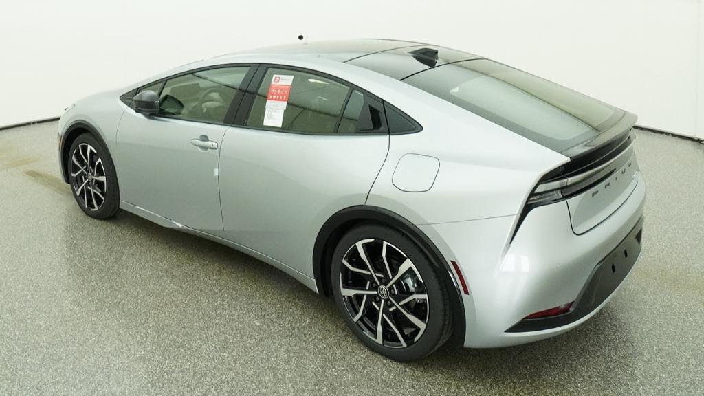 New 2026 Toyota Prius Plug-In Hybrid FWD image 43