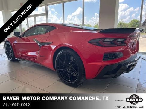 Certified 2024 Chevrolet Corvette Z06 RWD image 3