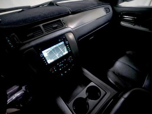 Used 2008 Chevrolet Avalanche LT w/ LT Preferred Equipment Group image 8