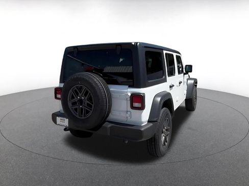 Used 2025 Jeep Wrangler Unlimited Sport AWD/4WD image 14