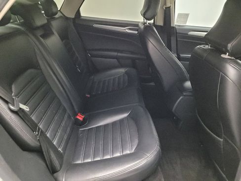 Used 2019 Ford Fusion S image 19