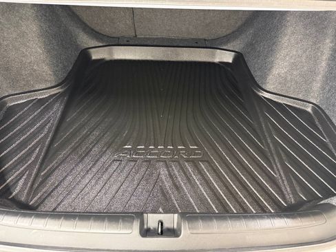 Used 2021 Honda Accord Touring image 63