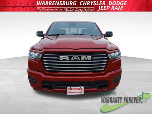 New 2026 RAM 1500 Laramie AWD/4WD image 10