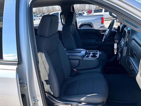 Used 2020 Chevrolet Silverado 1500 Custom w/ Custom Value Package image 30