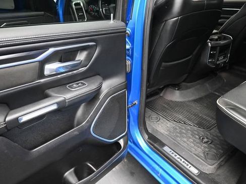 Used 2022 RAM 1500 Laramie w/ Sport Appearance Package AWD/4WD image 17