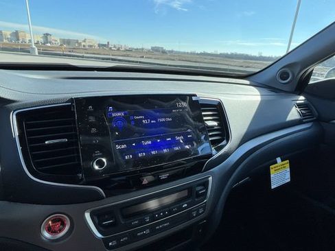 Used 2023 Honda Ridgeline RTL image 24