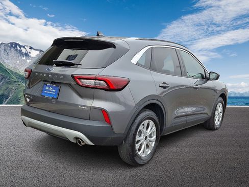 Certified 2023 Ford Escape Active image 6